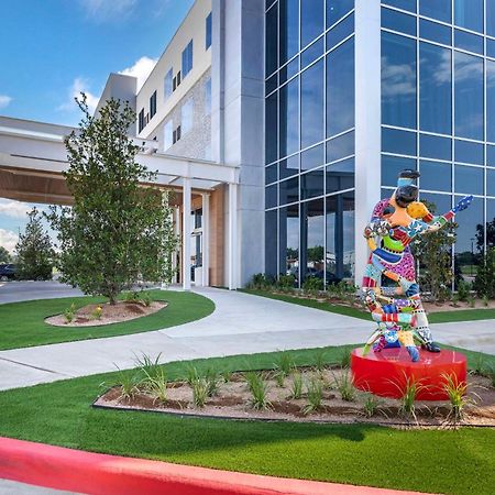 Cambria Hotel Waco University Riverfront 외부 사진